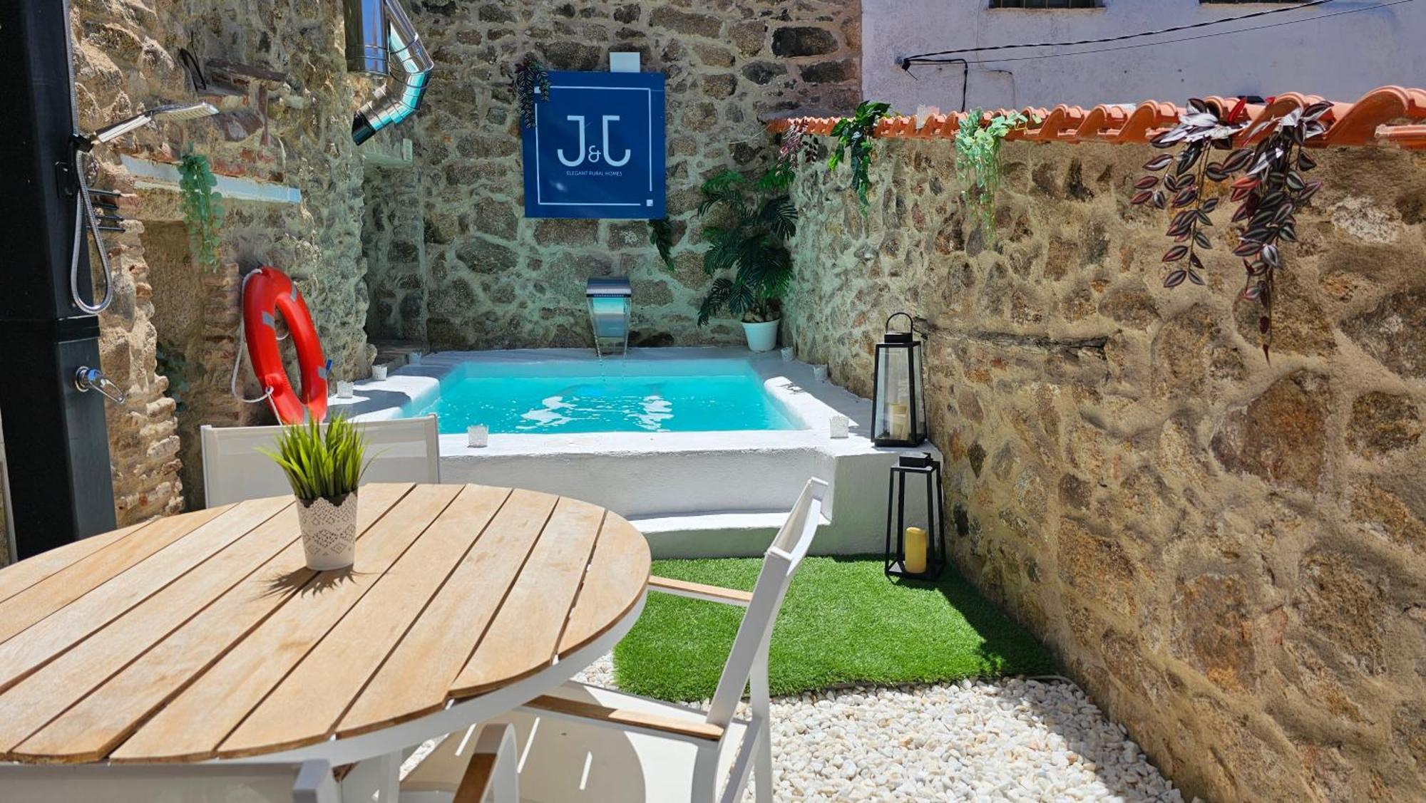 El Eden Con Piscina Y Jacuzzi * Montanchez
