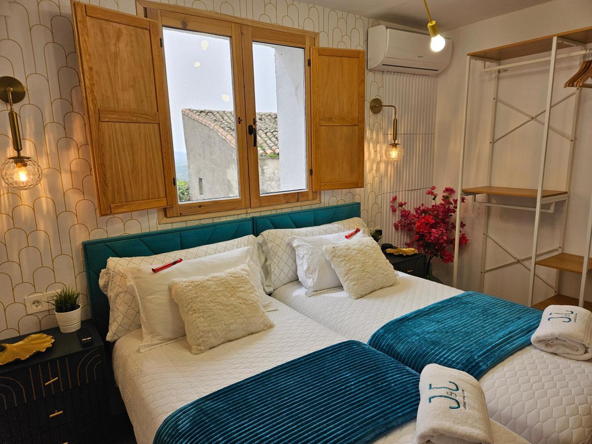 Villa El Eden Con Piscina Y Jacuzzi Montanchez